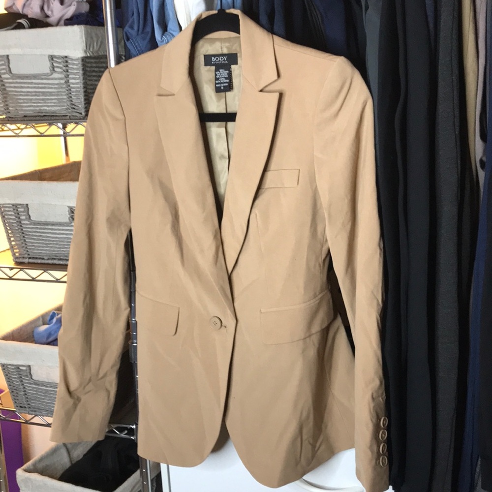 NWOT Body by Victoria Tan Neutral Beige Blazer